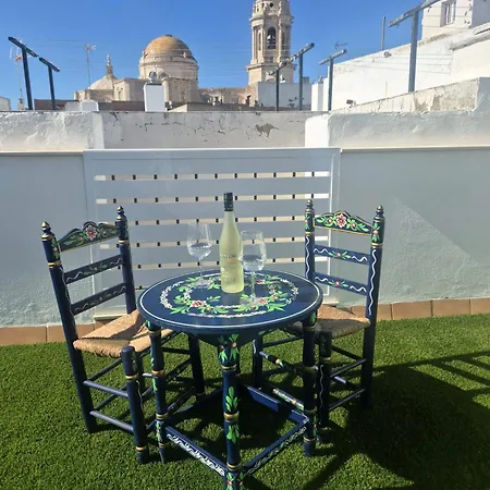En El Centro Bajo A Appartamento Cadice